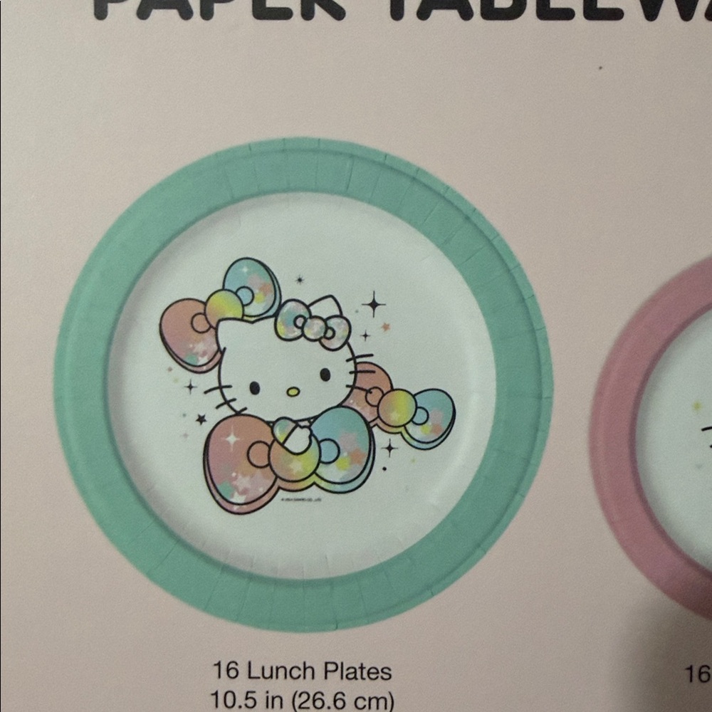 Hello Kitty Paper Tableware Party Set - Picture 5 of 6